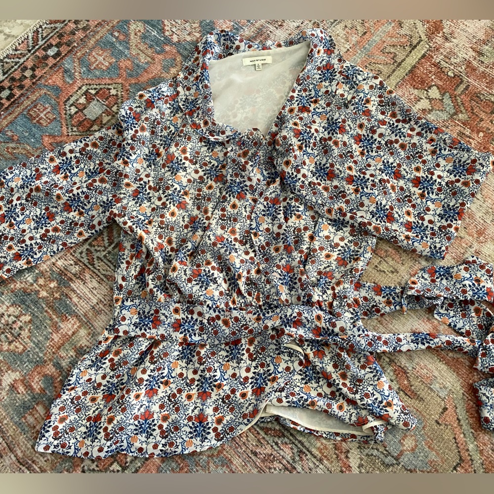 Max Studio — Women’s Wrap Shirt with Tie Size Large